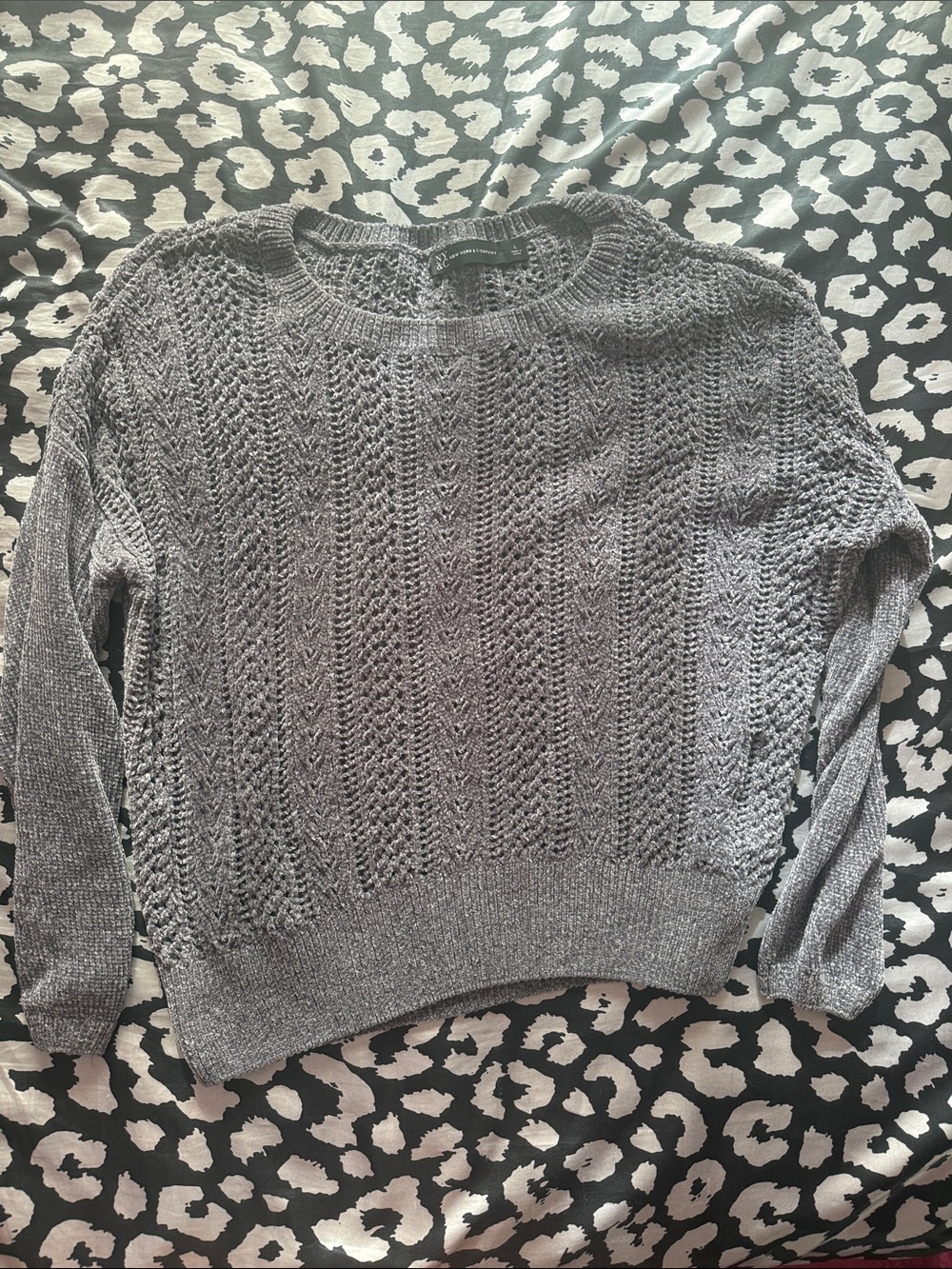 New York & Company Gray Open-Knit Crewneck Sweater